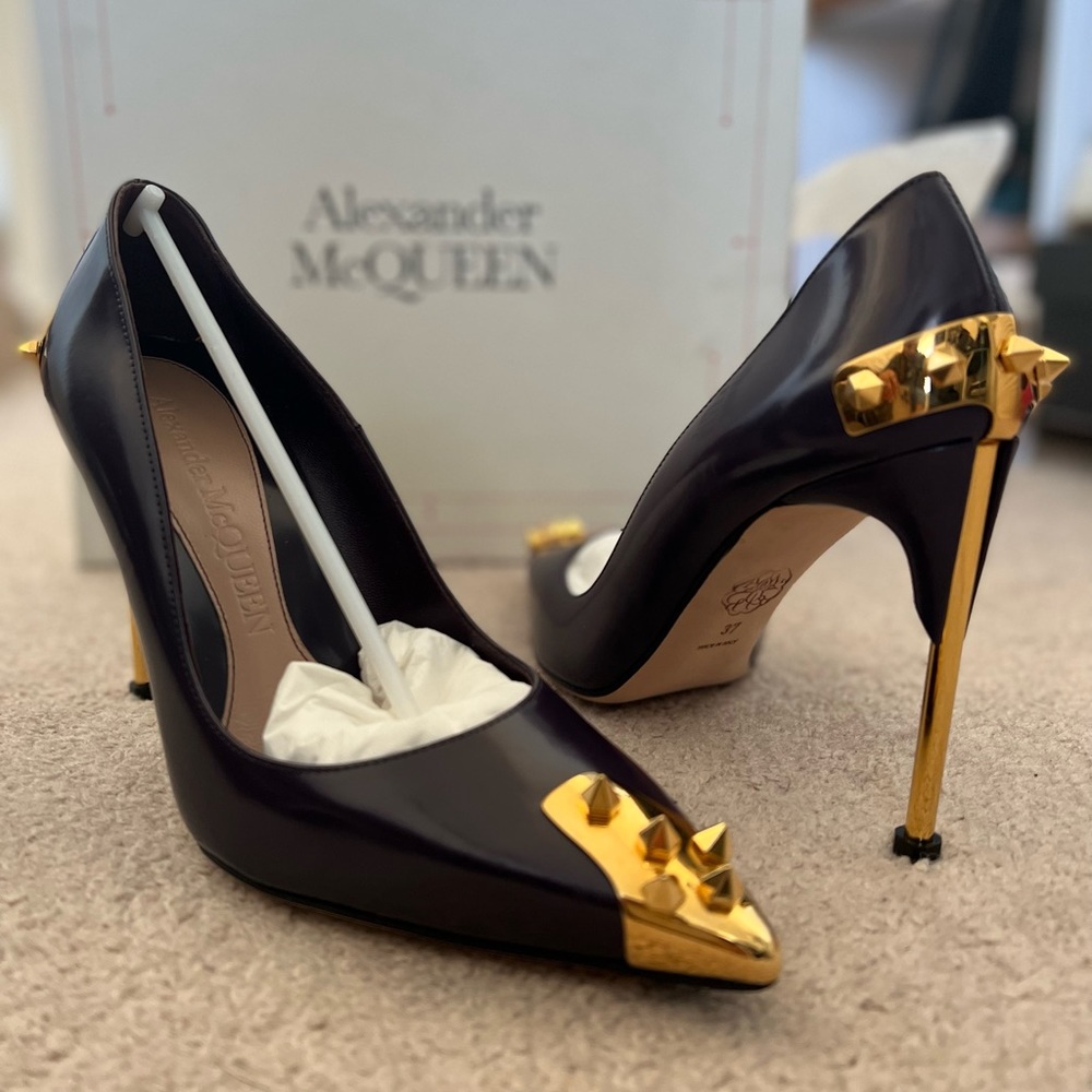 Alexander McQueen punk stud pumps